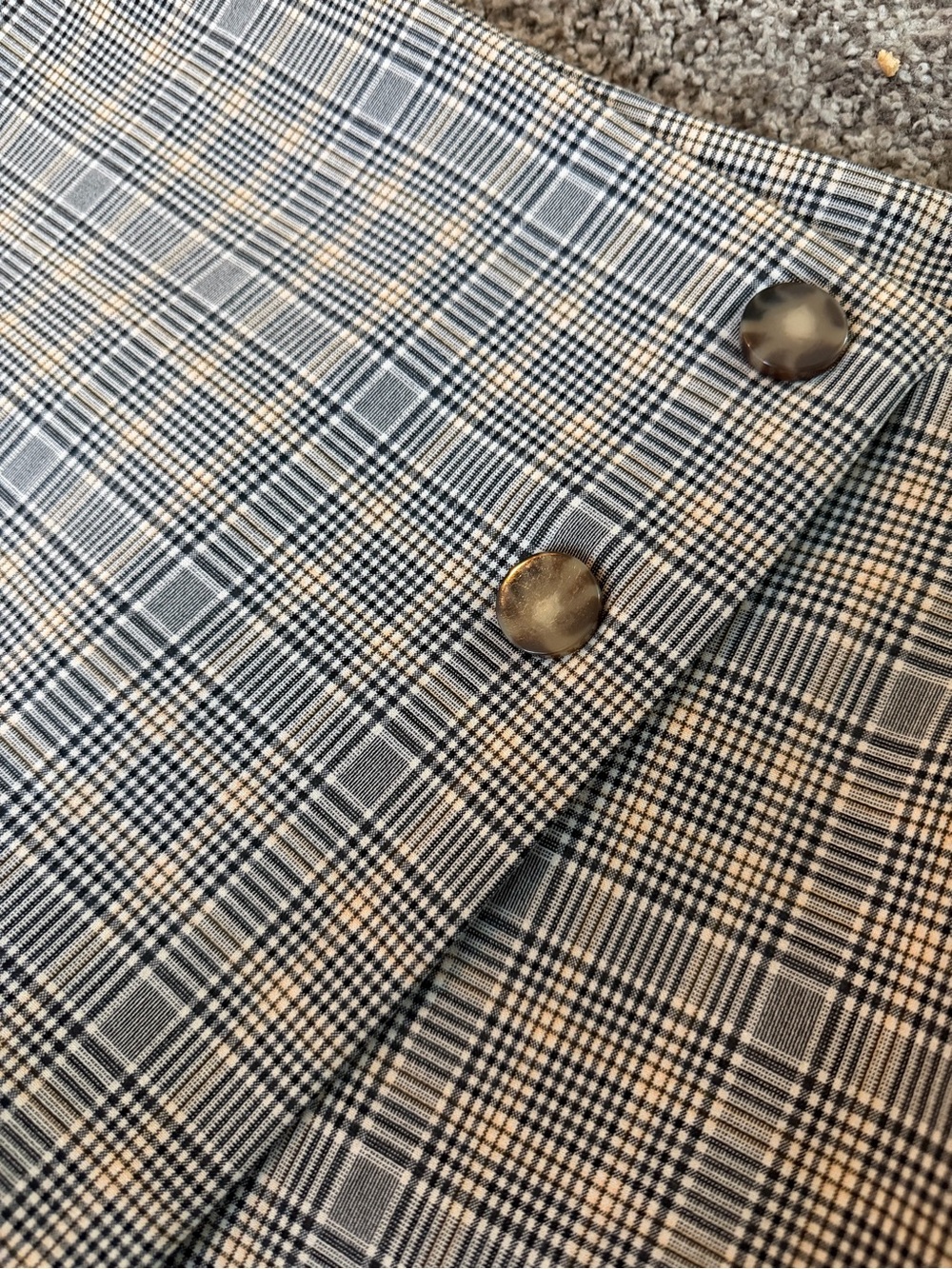 Zara Plaid Wrap-Style Mini Skort with Button Detail - Picture 2 of 5